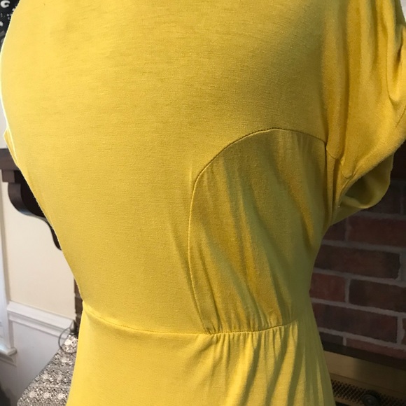 Spring + Mercer chartreuse dress - Picture 4 of 5